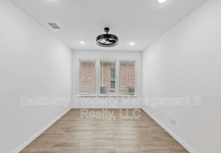 149 Cherryvale Ln — Photo 26