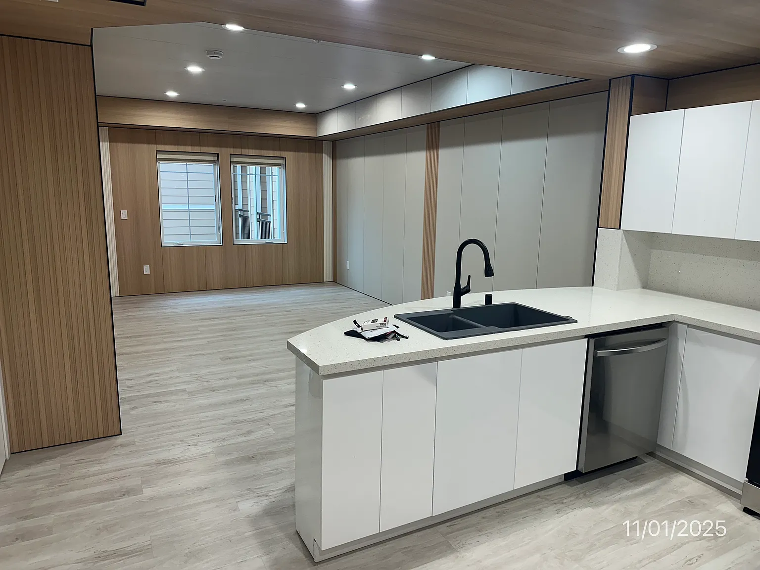 1 bed, 700 sqft, $2,200 — Photo 4