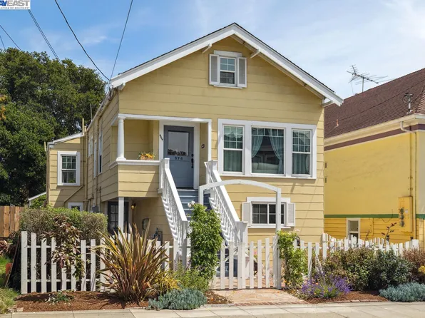 876 Walnut St, Alameda, CA 94501