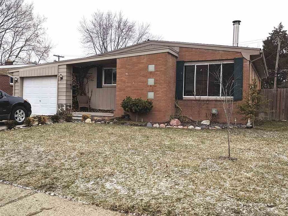 1st image of 22501 Saint Joan St