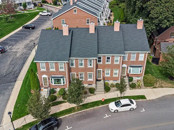 84 Captains Row Unit 84, Chelsea, MA 02150