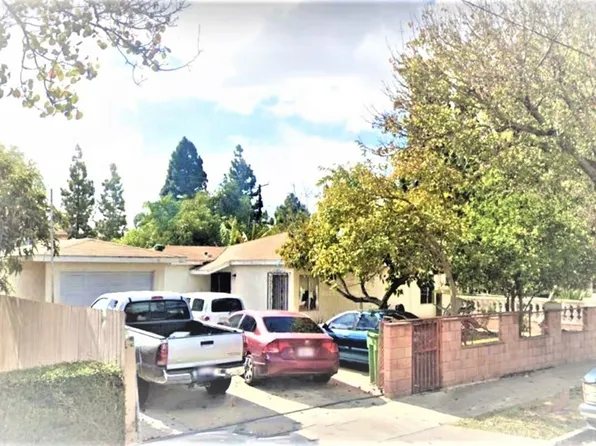 1006 & 1008 W Walnut St, Santa Ana, CA 92703
