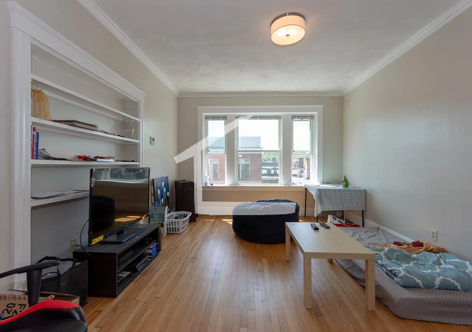 No Brokers Fee. No Security Deposit, Central Heat/AC, Parking for Rent, Laundry on a Site — Photo 4