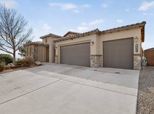 8931 S Sky St NW, Albuquerque, NM 87114