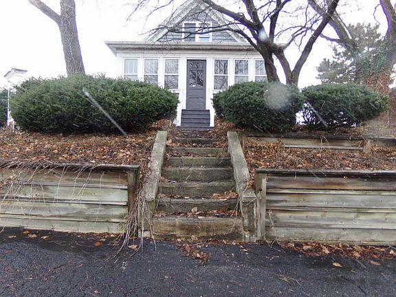 2nd image of 17911 Harwood Ave