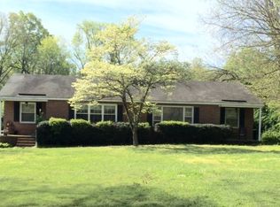 8539 Rockaway Rd, North Chesterfield, VA 23235