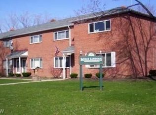 4935 Caroline Dr APT 6, Warrensville Heights, OH 44128