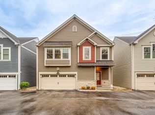 225 N Brockway St, Palatine, IL 60067