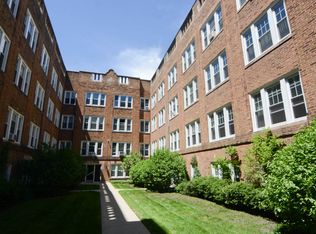 6956 N Wolcott Ave #3, Chicago, IL 60626