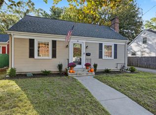15 River Rd, Lincoln, RI 02865