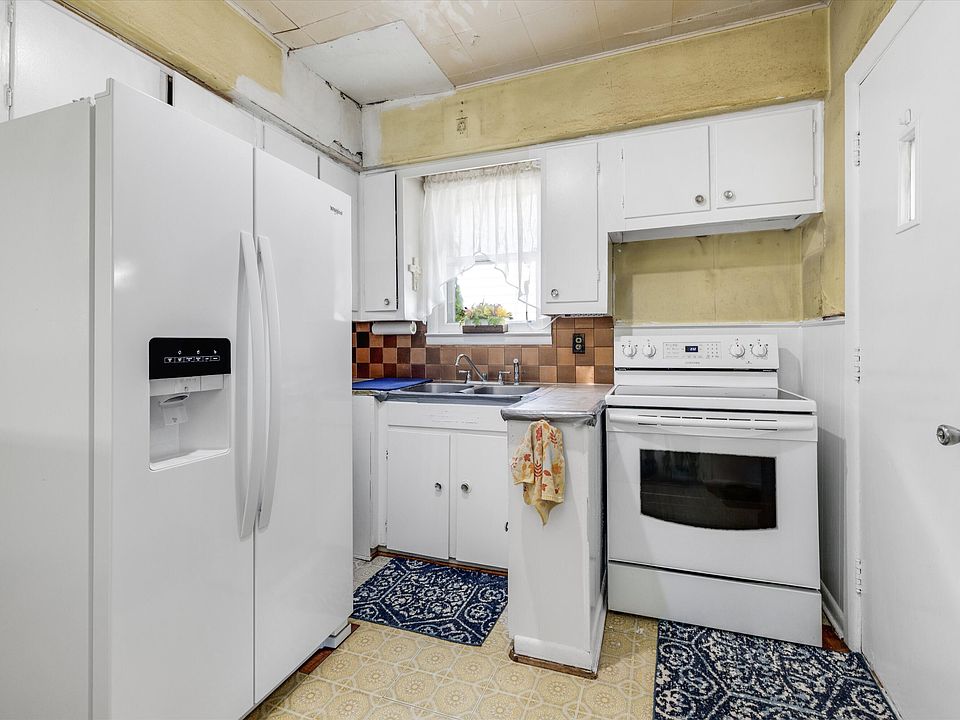 1023 Longfellow Ave, photo 10