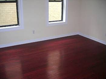 4th image of 4881 Broadway