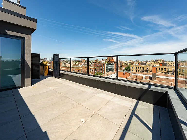 31-19 29th St #4D — Photo 7