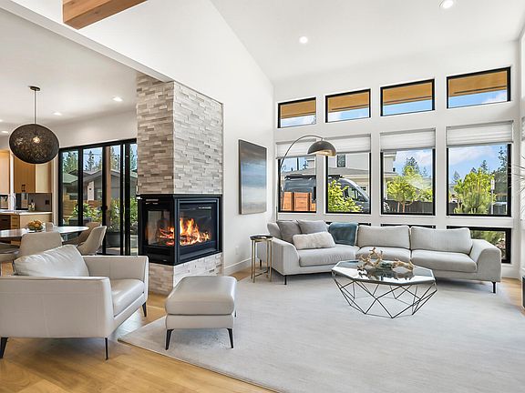 2nd image of 3112 NW Blodgett Way