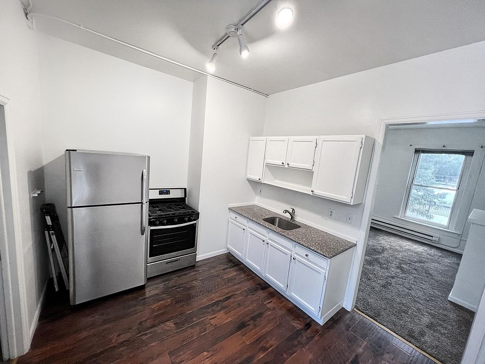 240 Main St 3B, Longmont, CO 80501 Zillow