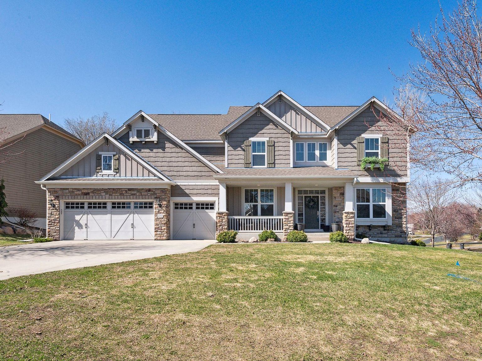2560 Highcrest Cir, Chanhassen, MN 55317 Zillow
