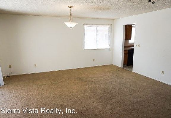 5th image of 1148 Quail Hollow Dr