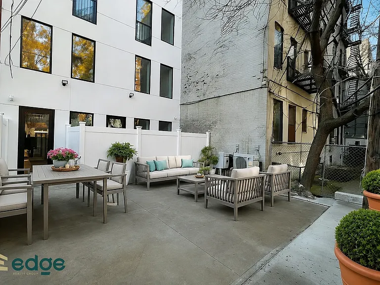 181 Dekalb Ave #2B — Photo 8