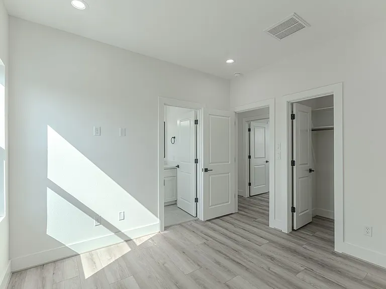 7735 Hammerly Blvd — Photo 41