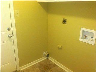 5th image of 373 Woodcliff Dr