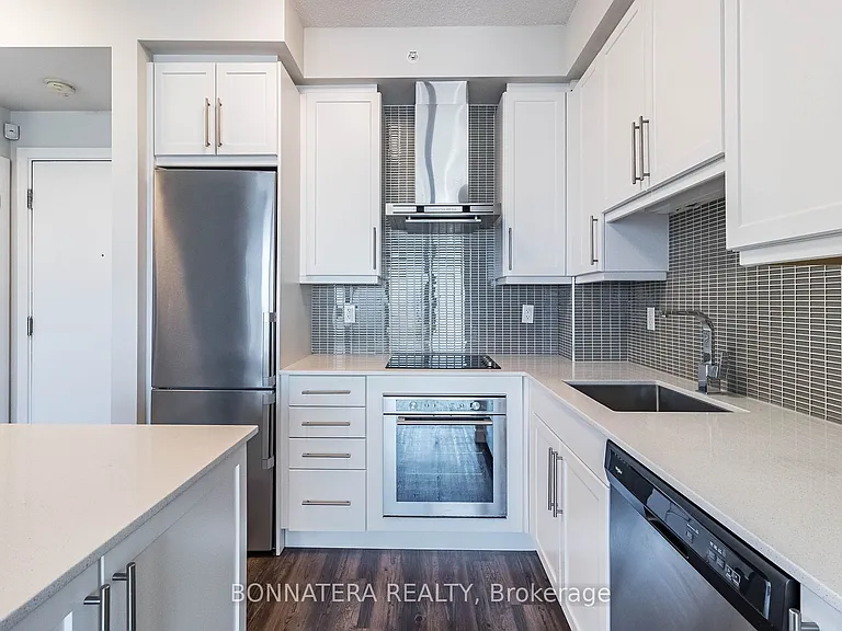 2081 Fairview St #803 — Photo 30