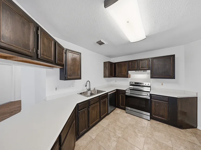 3406 Bunyan St — Photo 8