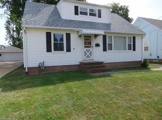 30110 Warren Rd, Wickliffe, OH 44092