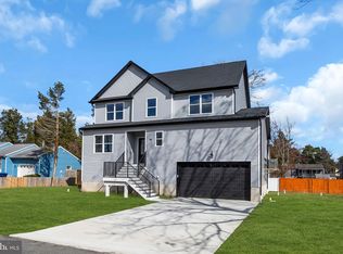 18 Plantation Dr, Little Egg Harbor, NJ