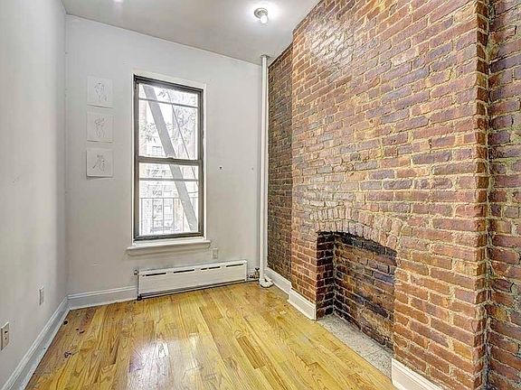2nd image of 203 E 14th St #5A