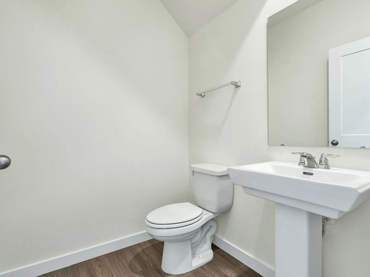 3 bed, 1381 sqft, $1,865 — Photo 3