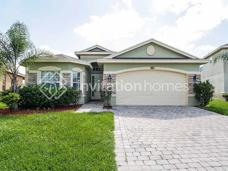 2908 Vista Ct — Photo 1
