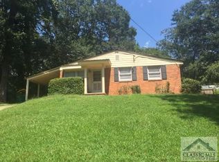 130 Willow Run Dr, Athens, GA 30606