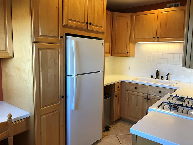 500 Glenwood Cir #230 — Photo 7