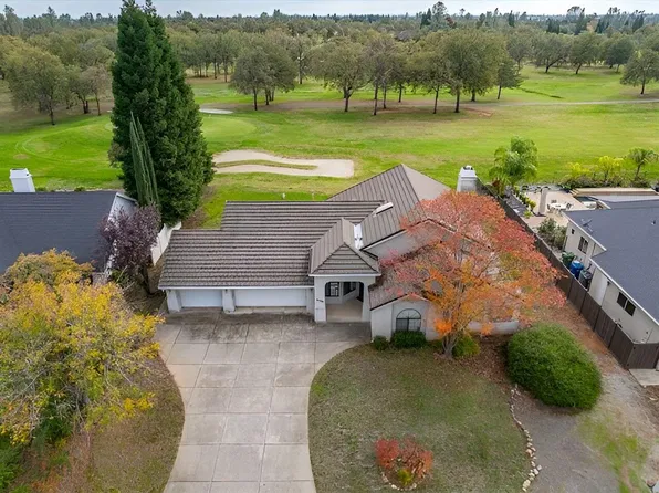 2132 Hope Ln, Redding, CA 96003