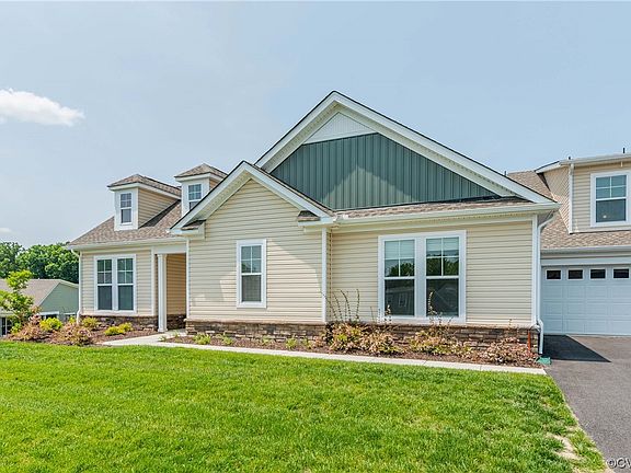 4th image of 10473 Hargrove Farm Ln
