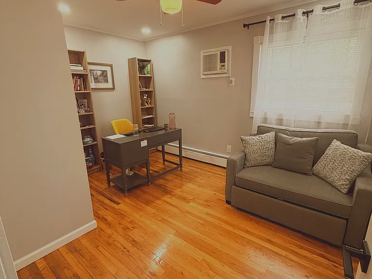 19 Hunt Pl — Photo 11