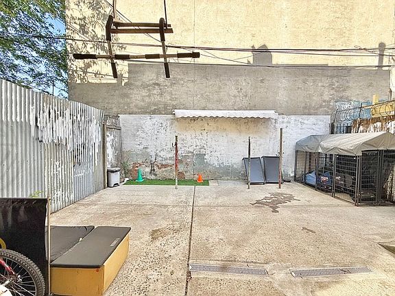 2nd image of 209 Malcolm X Blvd #L11