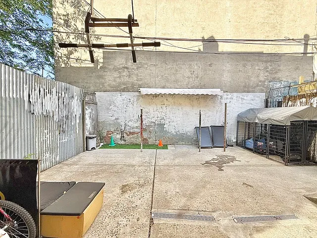 209 Malcolm X Blvd #3RR — Photo 1