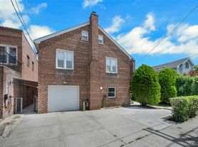 512 Minnieford Ave