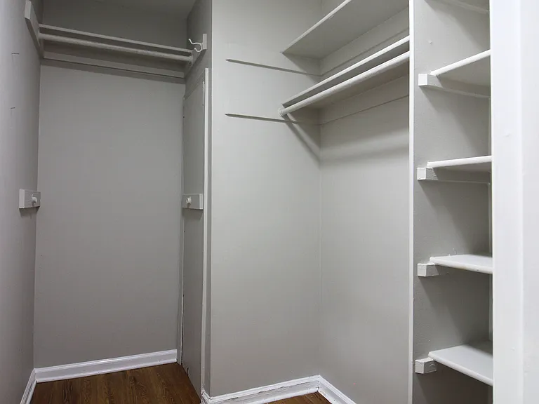 2604 S Arlington Mill Dr #I — Photo 13