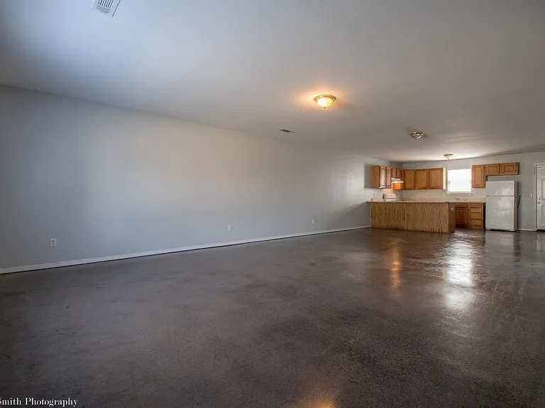 250 Meadow Ct #250 — Photo 7