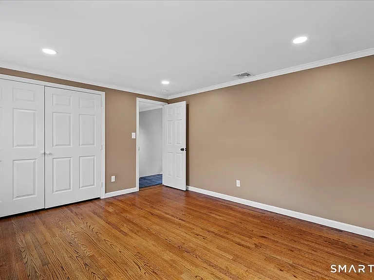 116 Scarlet Oak Dr — Photo 22