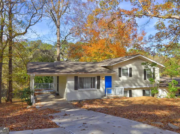 2270 Cresta Dr, Decatur, GA 30032