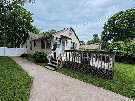 3rd image of 15 Kew Drive
