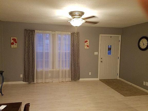 4th image of 232 E Clearview Dr