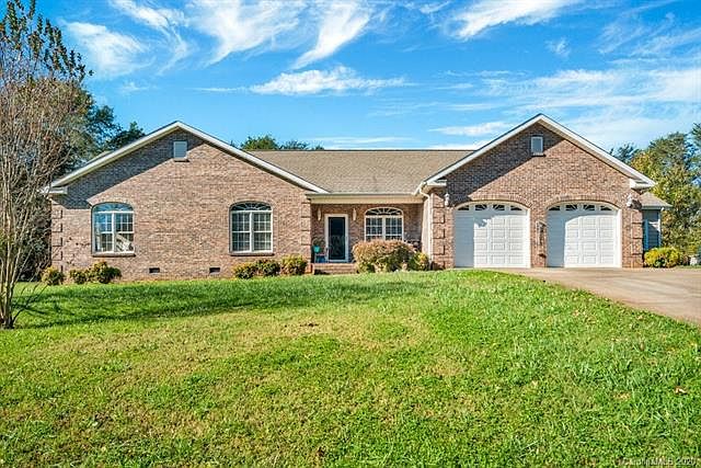 1st image of 129 Knollwood Dr
