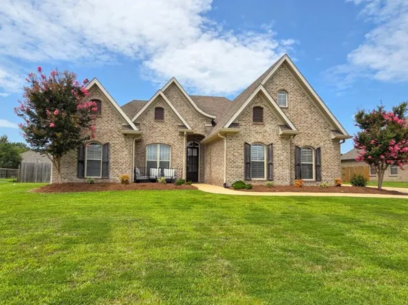 115 Rippavilla St, Saltillo, MS 38866