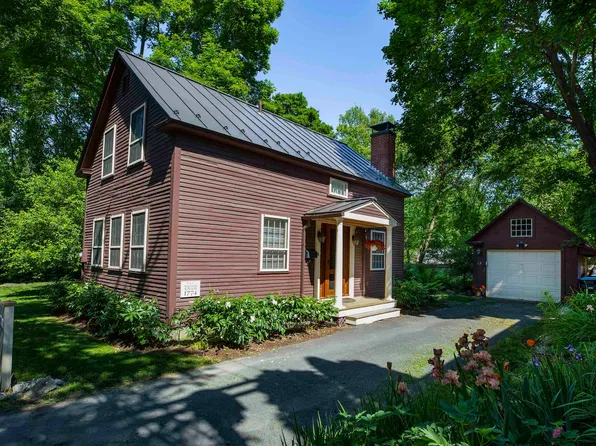 13 Maple Street, Hanover, NH 03755