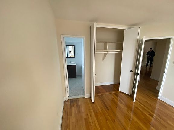 3rd image of 273 Saint Marks Pl APT 5C