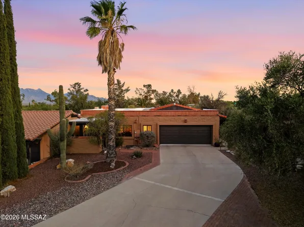 10 E Camino De Diana, Green Valley, AZ 85614